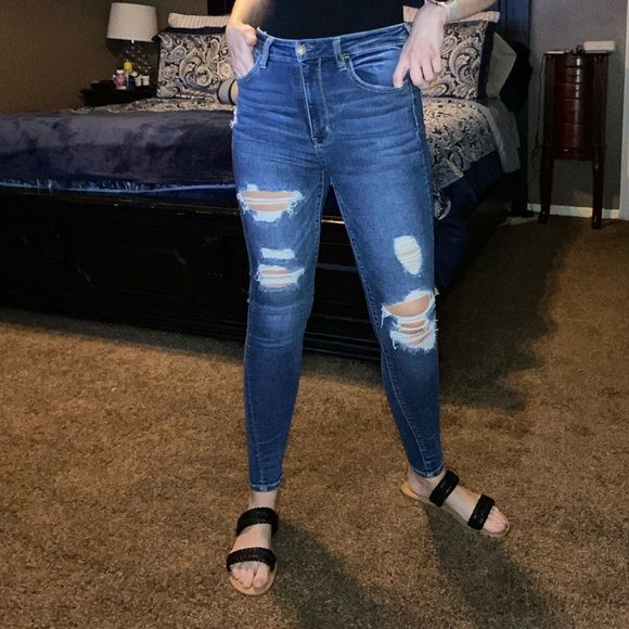 American Eagle Outfitters Denim - American Eagle size 6 jeans